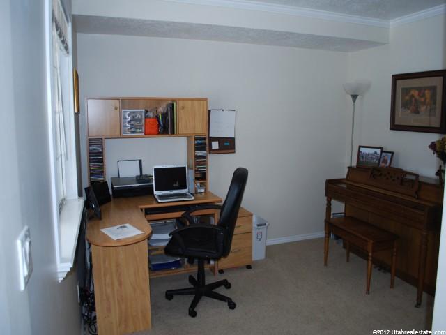 560 S Pitford Dr W, Centerville, UT 84014 — photo 8