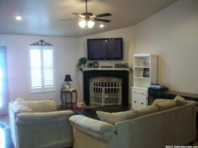 4956 W 5350 S, Hooper, UT 84315 — photo 8