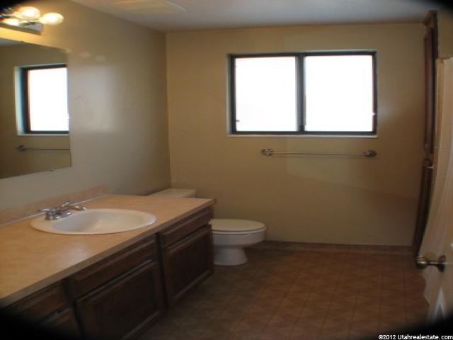 632 S 1150 W, Layton, UT 84041 — photo 5