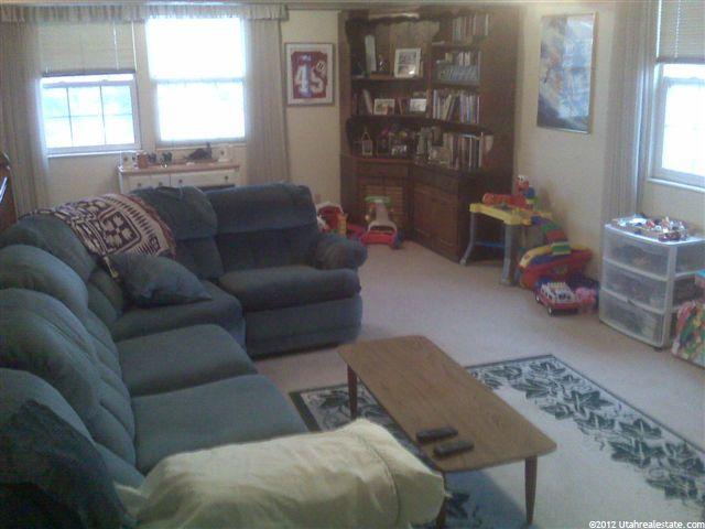 247 W Park Ln, Centerville, UT 84014 — photo 7