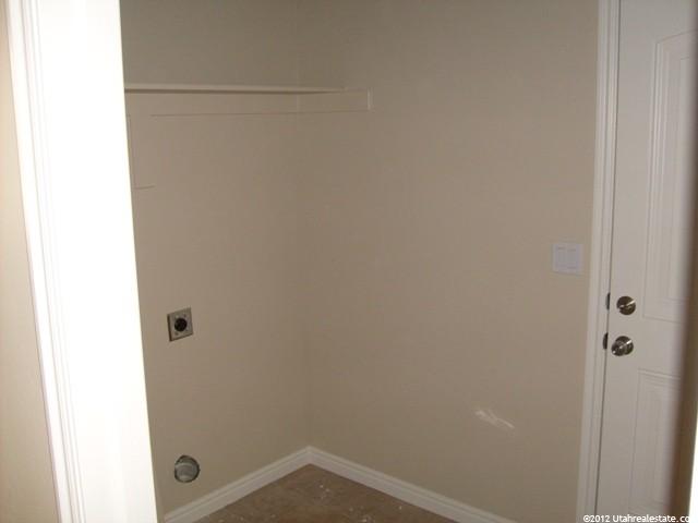 1317 W 2340 N, Clinton, UT 84015 — photo 11