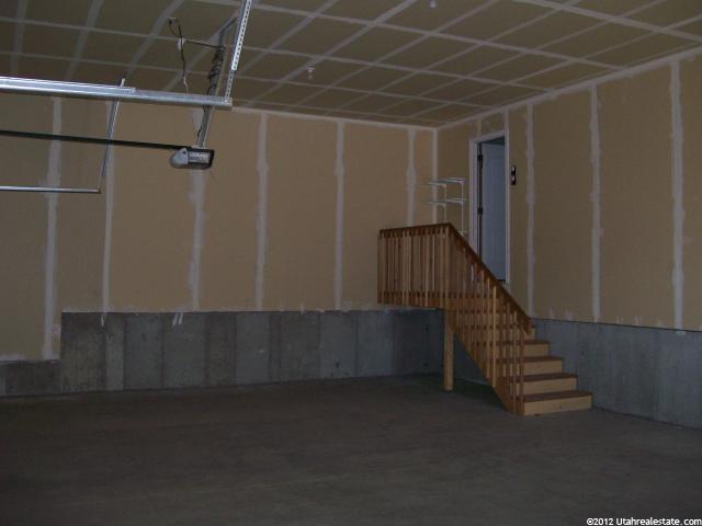 4042 Mountainbrook Way, Mountain Green, UT 84050 — photo 9