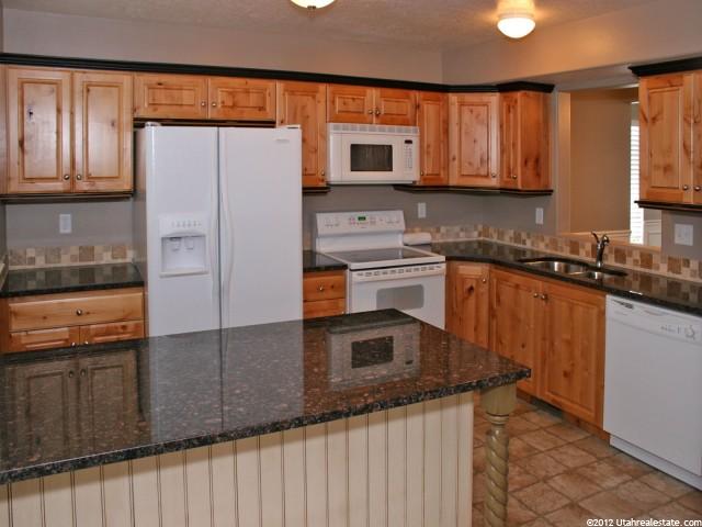 469 N 1235 W #37, Orem, UT 84057 — photo 3
