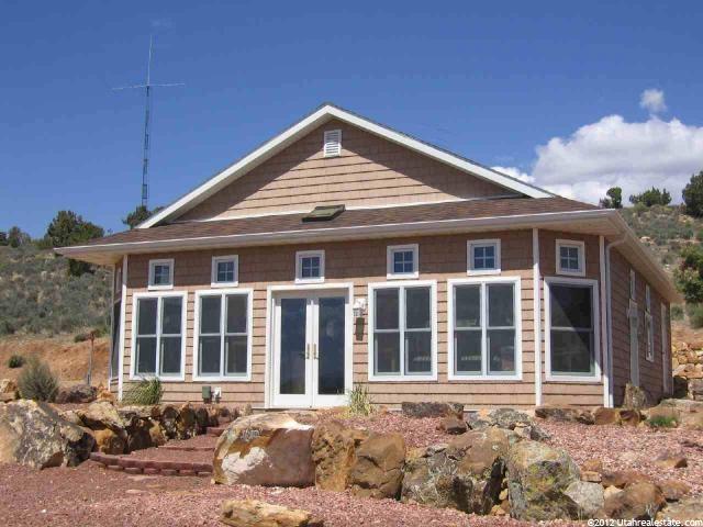 8602 N Topaz, Diamond Valley, UT 84770 — photo 7