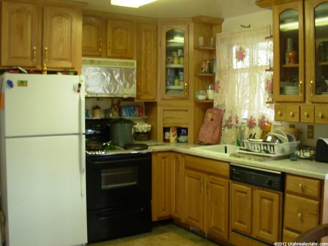 69 E 8960 S, Sandy, UT 84070 — photo 4