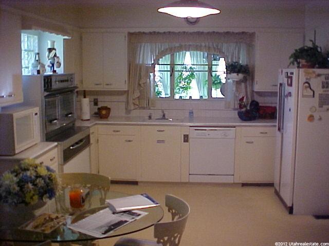 355 E Main St, Tremonton, UT 84337 — photo 6