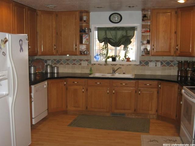 5140 S 9500 E, Jensen, UT 84035 — photo 2