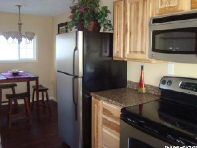 327 S 100 E, Smithfield, UT 84335 — photo 3