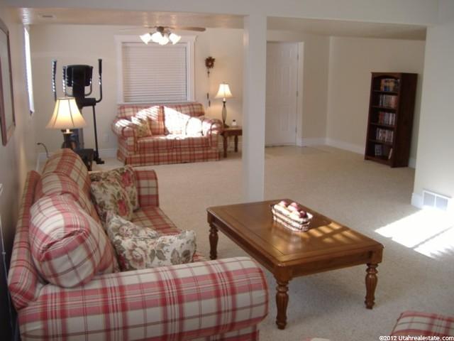 567 N 1400 E, Layton, UT 84040 — photo 5