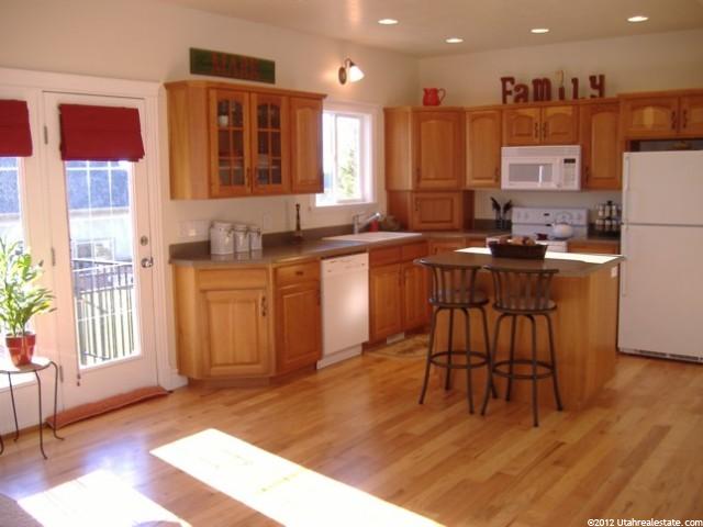 567 N 1400 E, Layton, UT 84040 — photo 6