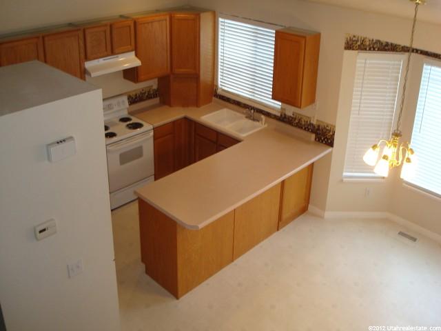 1428 N 2375 W, Layton, UT 84041 — photo 2