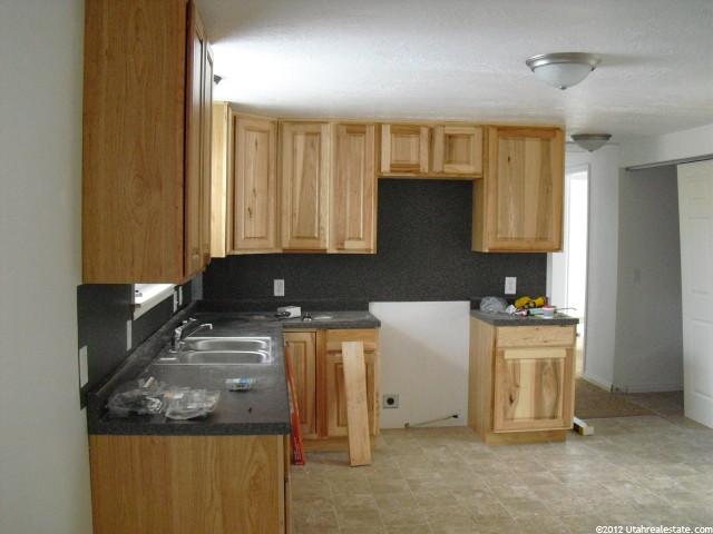 548 W 3000 S, Vernal, UT 84078 — photo 2