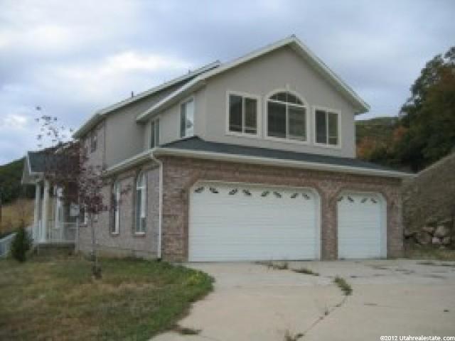 818 Eagleridge Dr, Bountiful, UT 84010 — photo 2