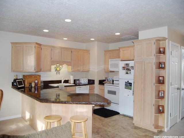 157 Park Shadows Ct, Bountiful, UT 84010 — photo 2