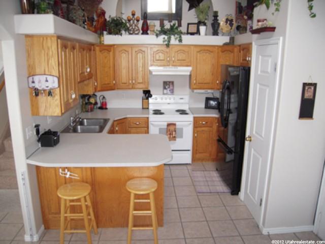 1608 N 810 W, Clinton, UT 84015 — photo 2