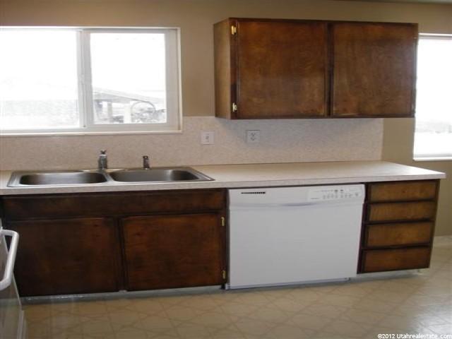 2834 W 1600 N, Clinton, UT 84015 — photo 7