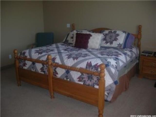 551 W 2225 S, Syracuse, UT 84075 — photo 11