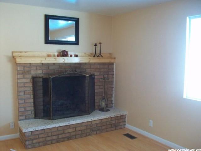 397 W 5300 S, Washington Terrace, UT 84405 — photo 4