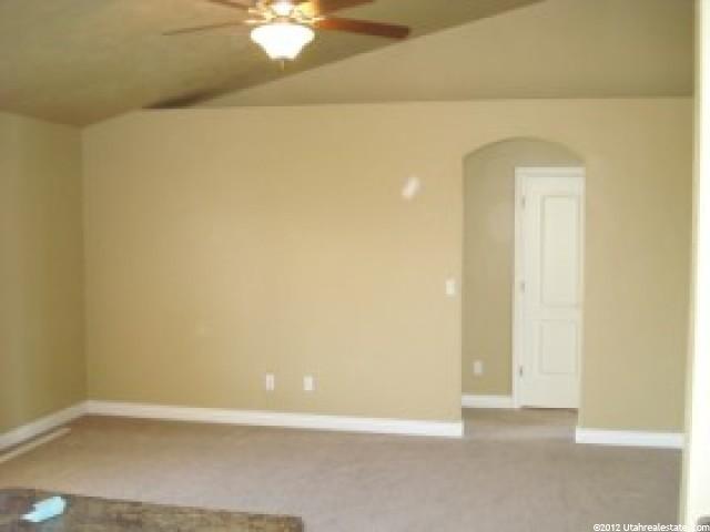 1127 S 200 E, Vernal, UT 84078 — photo 4
