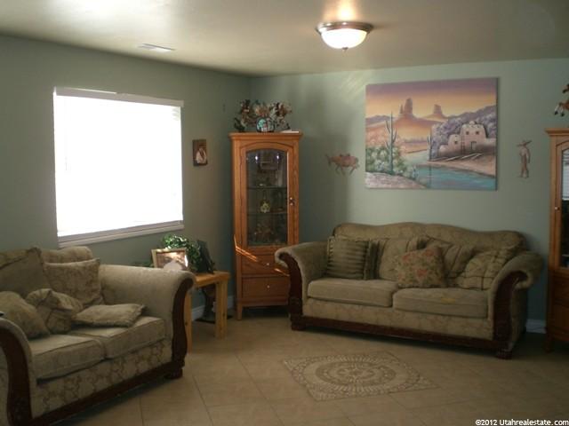 4083 S 3425 W, West Haven, UT 84401 — photo 3