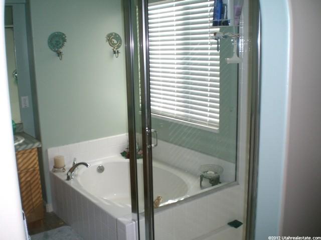 4083 S 3425 W, West Haven, UT 84401 — photo 9