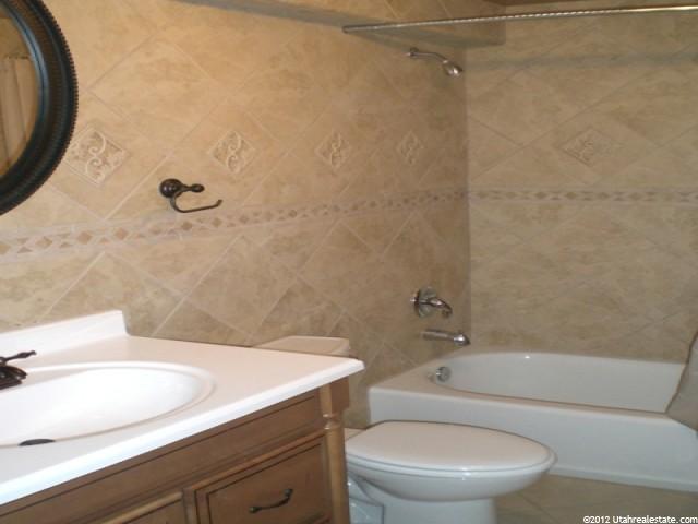 4083 S 3425 W, West Haven, UT 84401 — photo 10