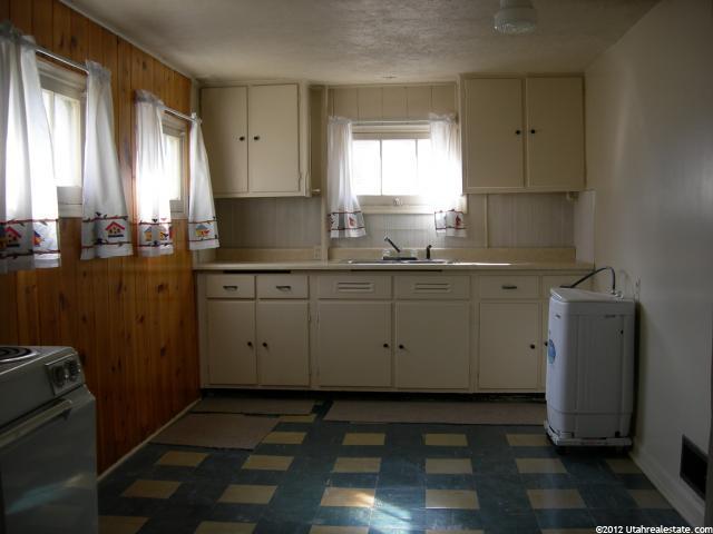 3389 Jackson Ave, Ogden, UT 84403 — photo 9