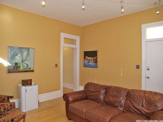 809 E First Ave, Salt Lake City, UT 84103 — photo 3