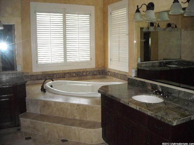 2721 Canton Ln, Sandy, UT 84092 — photo 7