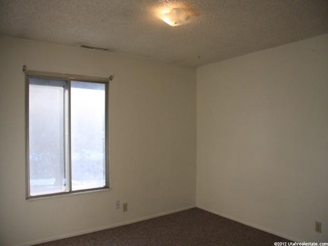 882 W 4100 S, Bountiful, UT 84010 — photo 6
