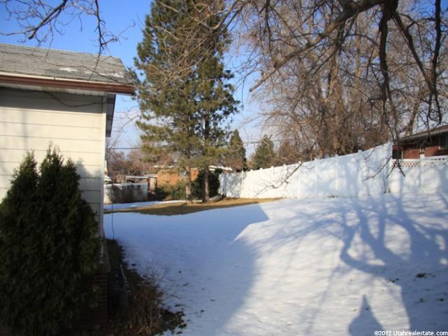 882 W 4100 S, Bountiful, UT 84010 — photo 8