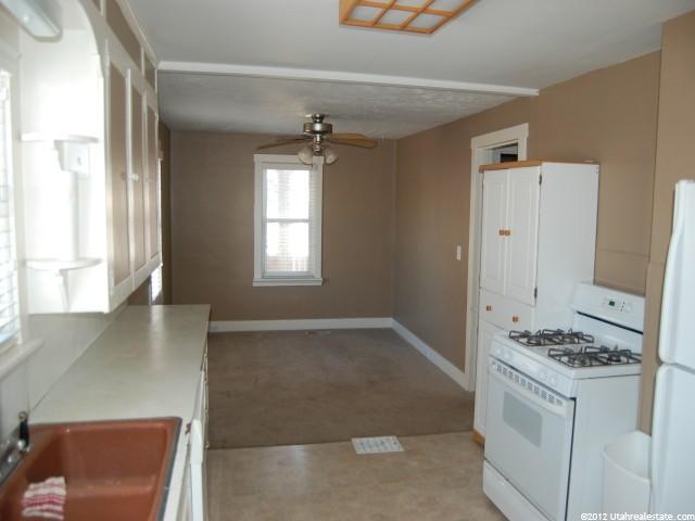 3179 S Quincy Ave, Ogden, UT 84403 — photo 2