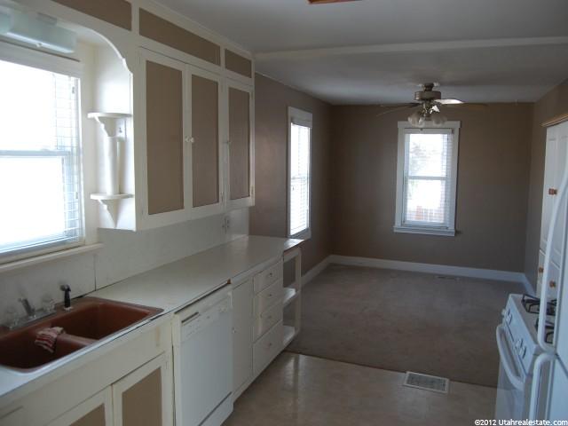 3179 S Quincy Ave, Ogden, UT 84403 — photo 10