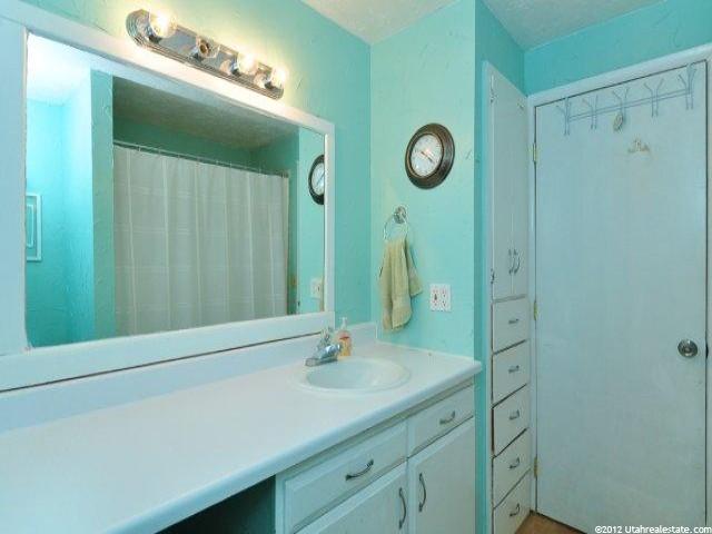 2462 W 4750 S, Roy, UT 84067 — photo 10