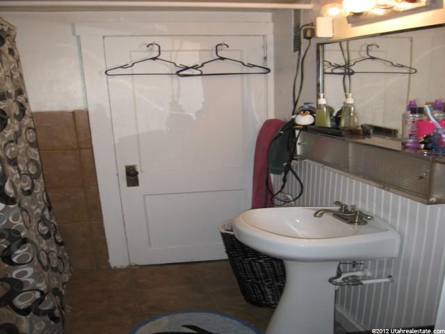 270 N 200 W, Logan, UT 84321 — photo 5