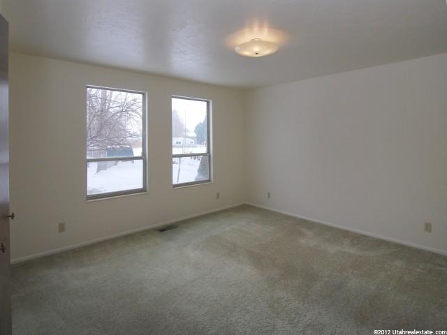 1015 N 325 W, Harrisville, UT 84404 — photo 4