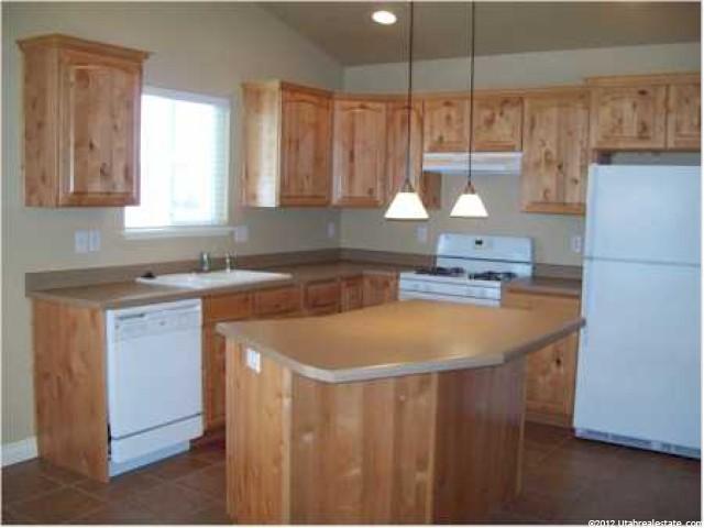 481 E 925 S, Brigham City, UT 84302 — photo 2