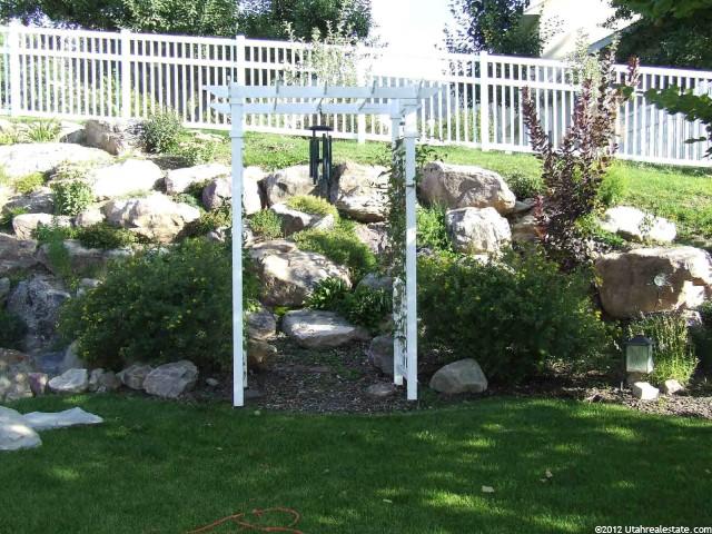 220 S Abbey Ln E, Providence, UT 84332 — photo 3