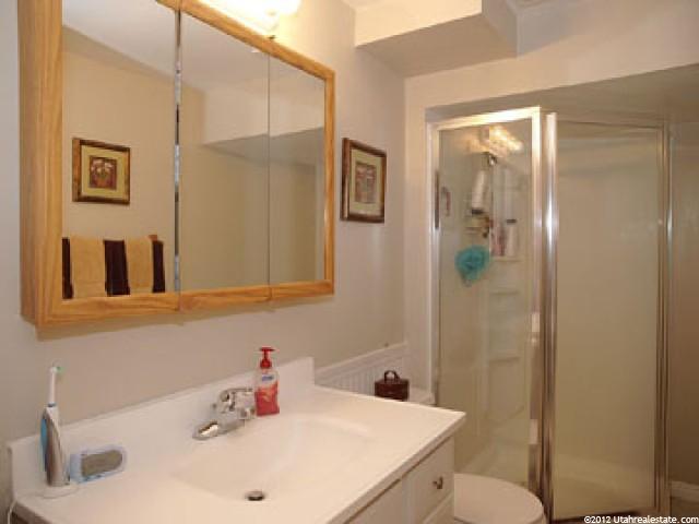 1506 Fieldcrest Ln, Holladay, UT 84117 — photo 9