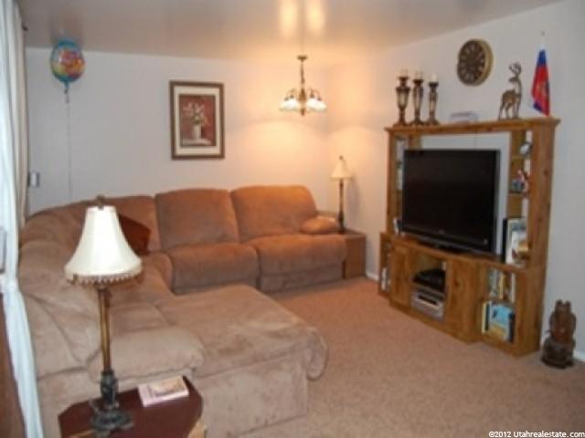 615 W 100 N, Layton, UT 84041 — photo 2