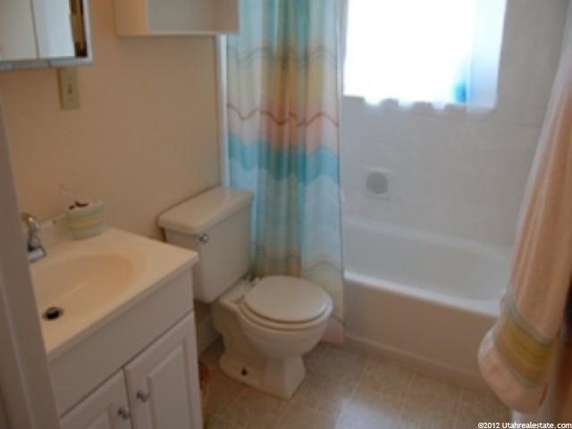 615 W 100 N, Layton, UT 84041 — photo 5