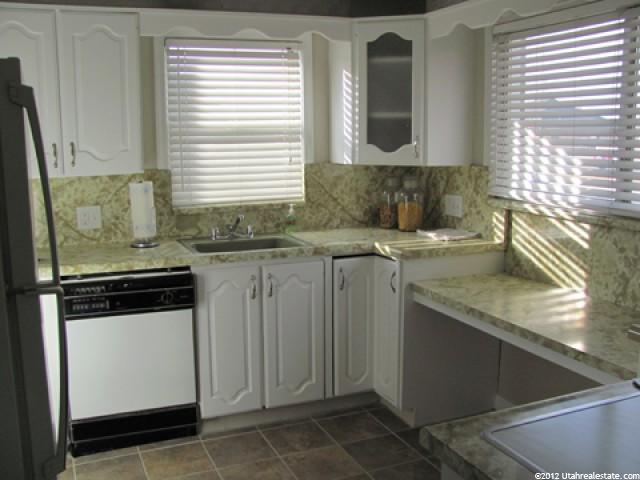 88 E 7660 S, Midvale, UT 84047 — photo 7