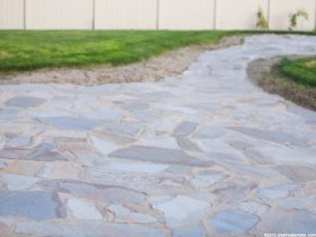 226 Brady Ln, Kaysville, UT 84037 — photo 9