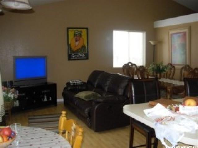 377 Summer Chase Cir, Kaysville, UT 84037 — photo 6