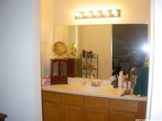377 Summer Chase Cir, Kaysville, UT 84037 — photo 9