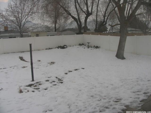 8445 S 1330 E, Sandy, UT 84093 — photo 11