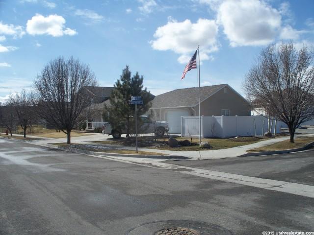 13778 Frontier St, Riverton, UT 84065 — photo 2