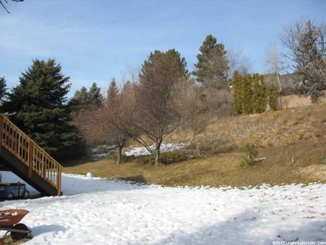 2497 E Woodthrush Dr, Sandy, UT 84093 — photo 12