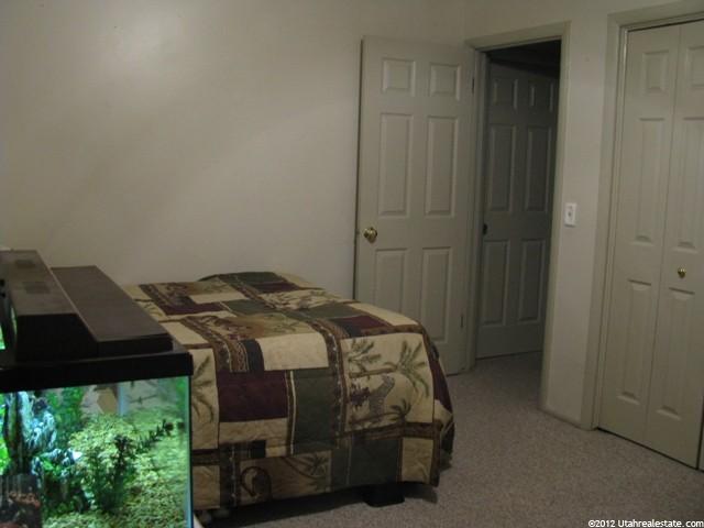 560 E 405 S, Layton, UT 84041 — photo 3