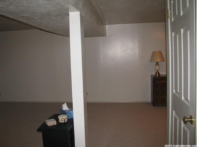 560 E 405 S, Layton, UT 84041 — photo 5